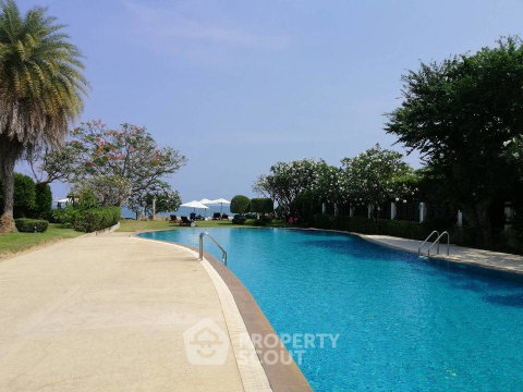 คอนโด 4 ห้องนอน กว้าง 196 ตร.ม. ที่ Baan Saechuan หัวหิน (ID 1238132)