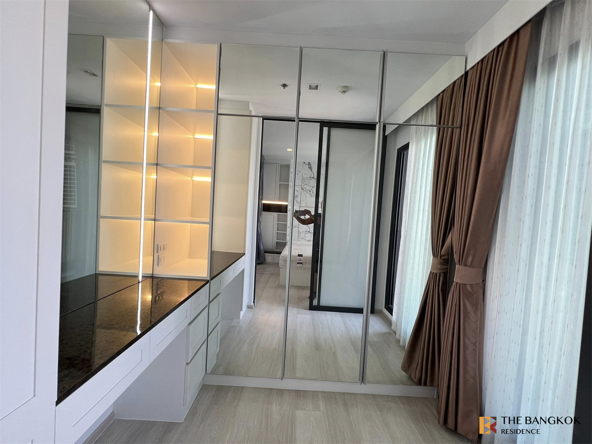 picture Life One Wireless Move-in Ready, Just Bring Your Stuff - 6/10