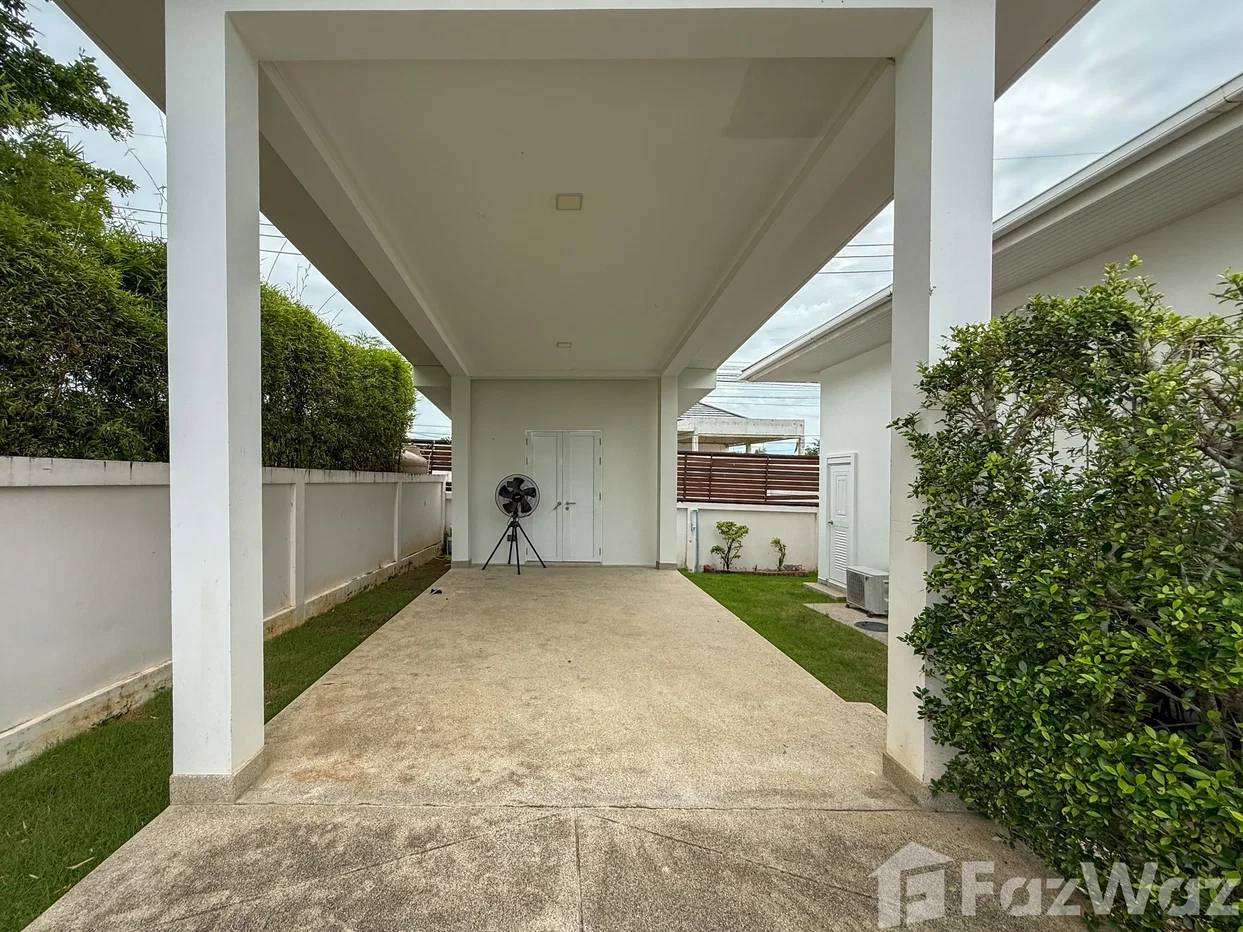 picture Spacious 3-Bedroom Pool Villa with Rooftop Mountain Views 6667009 - 25/31