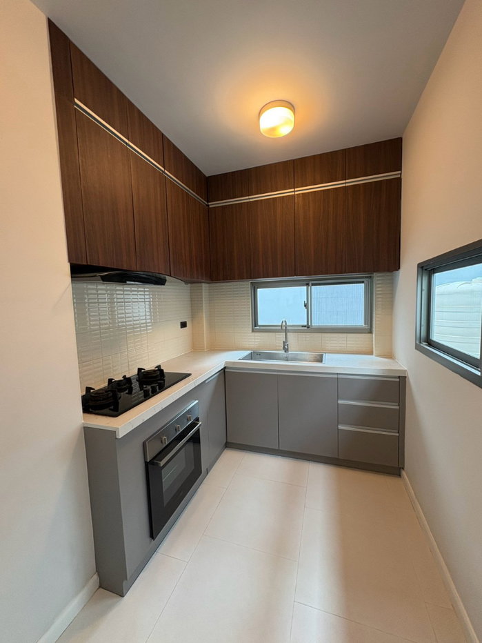 picture Modern Luxury Living in Prime Location! Private Nirvana Residence North-East - 2/35