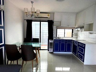 Townhouses for rent : 🏡 For Rent | Baan Klang Muang Rama 9–On Nut
💰 THB 25,000/month (Common fee included) 📄