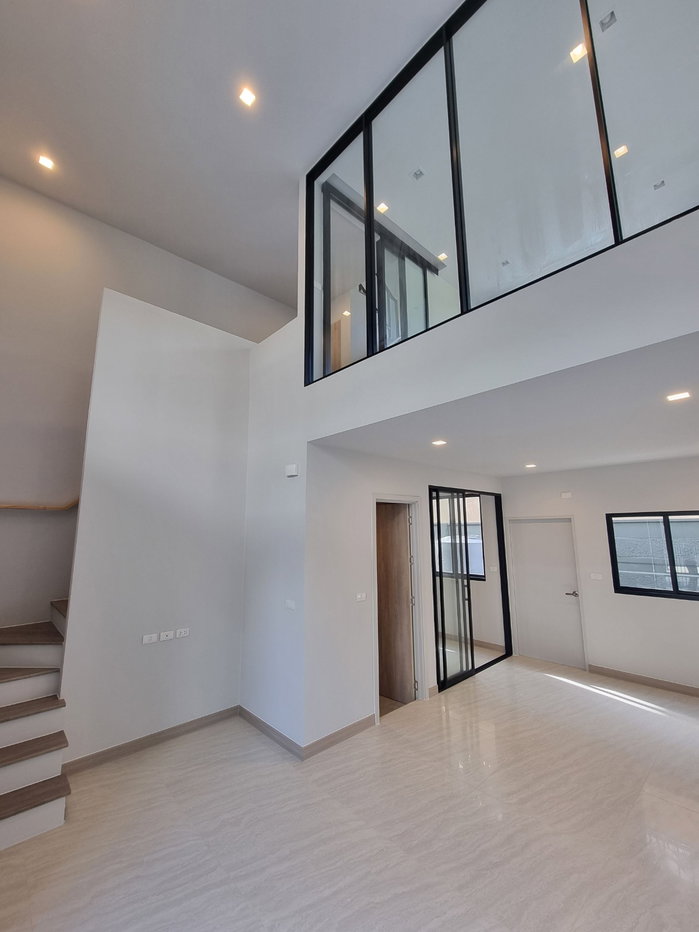 รูป ให้เช่า!! ทาวน์โฮม 3.5 ชั้น โครงการ NUE Cove North ติดถนนราชพฤกษ์ ใกล้เด่นหล้าเพียงไม่กี่ก้าว 🔥 - รูปที่ 6/21