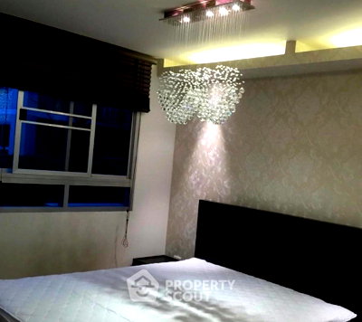 คอนโดให้เช่า : คอนโด 2 ห้องนอน The Clover Thonglor Residence ใกล้ BTS ทองหล่อ (ID 3174019)