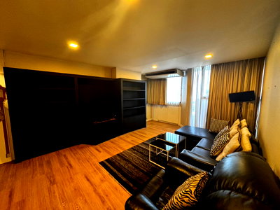 Condos for rent : Best Price ✨For rent Supalai Place Sukhumvit 39 beautiful room fully furnished Ready to move in near BTS Phrom Phong 💗DS4013 | Line @Dstay