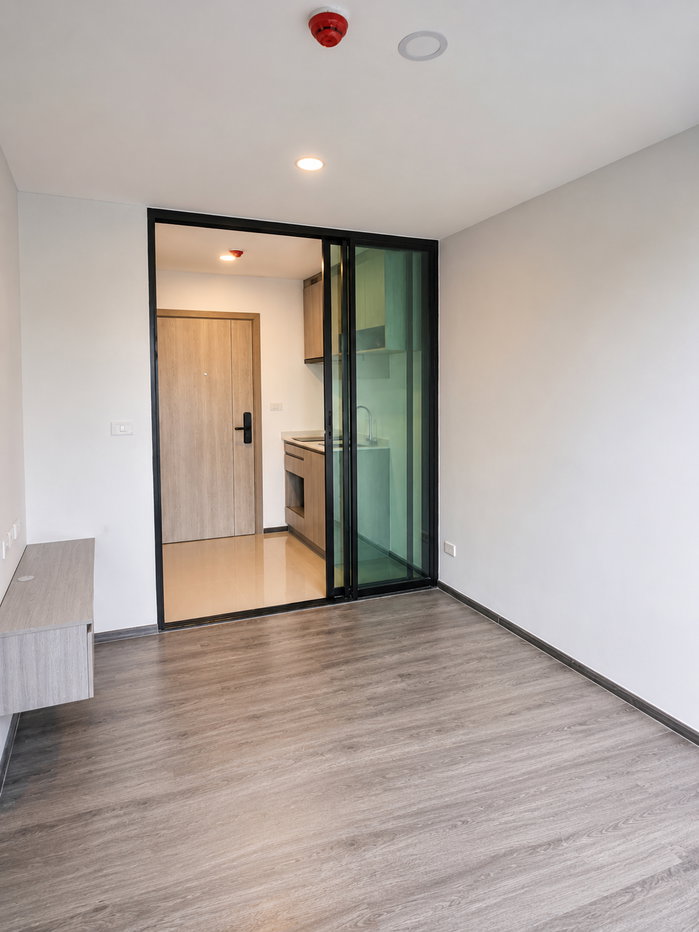 picture ONLY 2M! BEAUTIFUL VIEW & 100% PET-FRIENDLY - 3/13