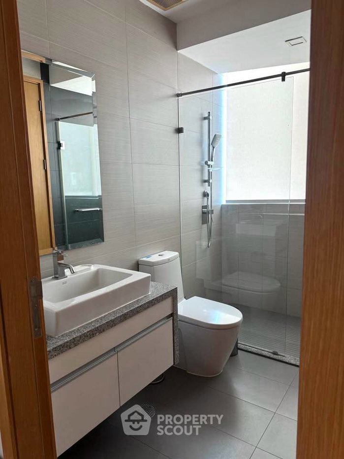 picture 25th-Floor 3-BR Millennium Residence @ Sukhumvit | BTS Asoke (ID 3177356) - 5/14