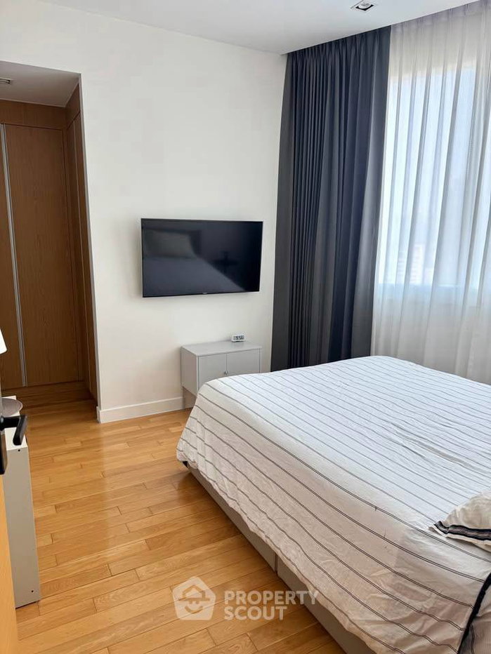 picture 25th-Floor 3-BR 146 Sqm Millennium Residence BTS Asoke (ID 3177356) - 10/14