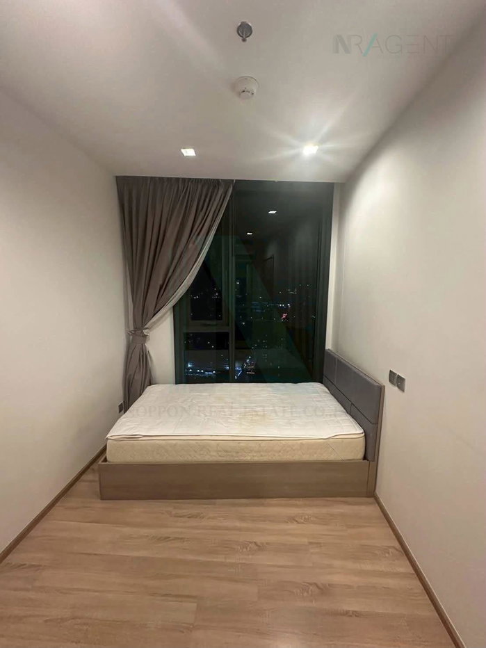 picture For Rent Condo THE LINE PHAHON - PRADIPAT Building 1, Floor 41,1 bed room, Room size 27.00 sqm - 6/8
