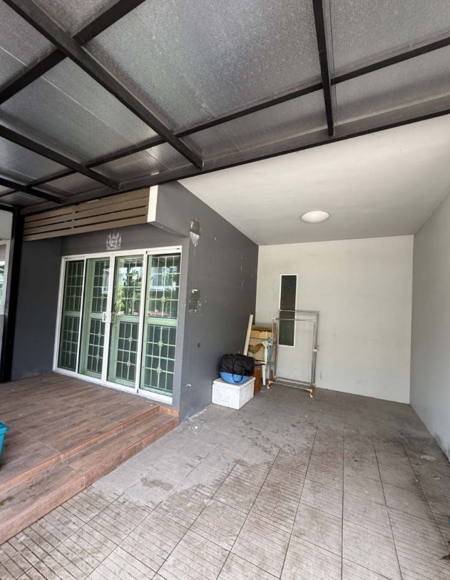 picture TOWN HOUSE 17.6 Sq.w. Khlong Sam Wa Bangkok for 2.6M - 11/19