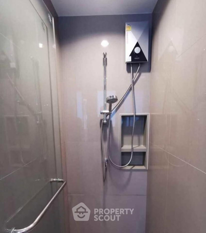 picture 200m To BTS Ekkamai | 2-BR Rhythm Sukhumvit 42 (ID 3178528) - 8/10