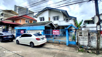 ขายที่ดิน : ขายที่ดิน แถม บ้านเดี่ยว 2 ชั้น  หมู่บ้านถาวรนิเวศน์ บางนา