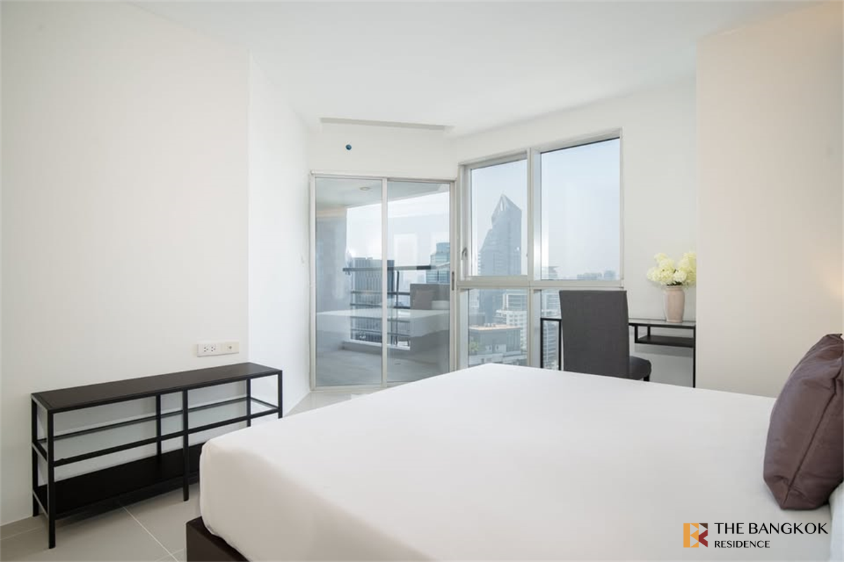 picture Waterford Diamond Condo with the Best Location - 8/9