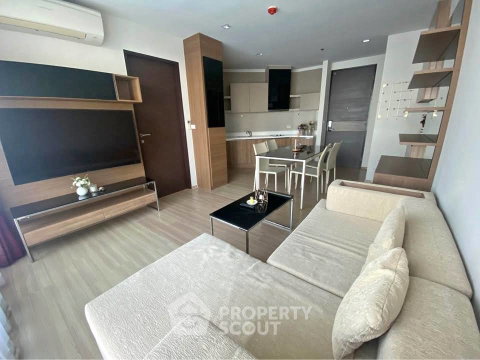 ใกล้ BTS สะพานตากสิน สามร้อยเมตร | คอนโดหนึ่งห้องนอน Rhythm Sathorn (ID 3179165)