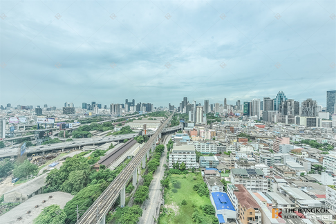 Move-in Ready, Just Bring Your Stuff Ideo Verve Ratchaprarop near Airport Rail Link Ratchaprarop Station