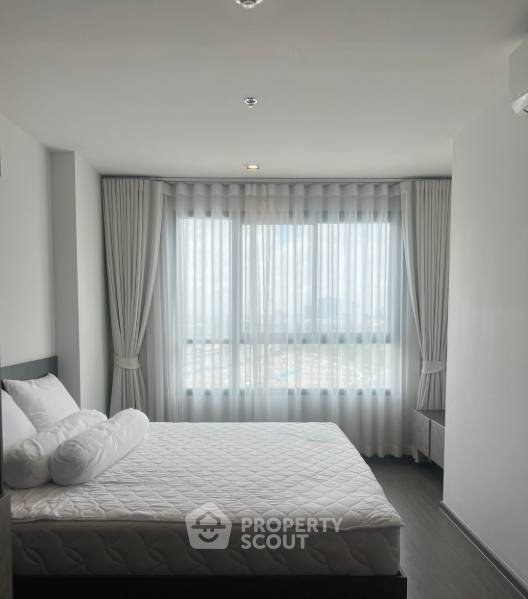 picture 22nd-Floor 1-BR At Ideo Phaholyothin Chatuchak Near BTS Saphan Khwai (ID 3175125) - 1/3