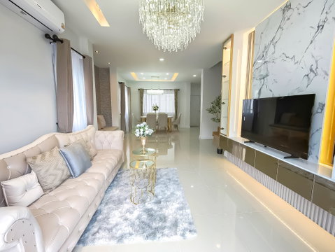 Two Storey House for Sale Nong Pla Lai East Pattaya 3Bed