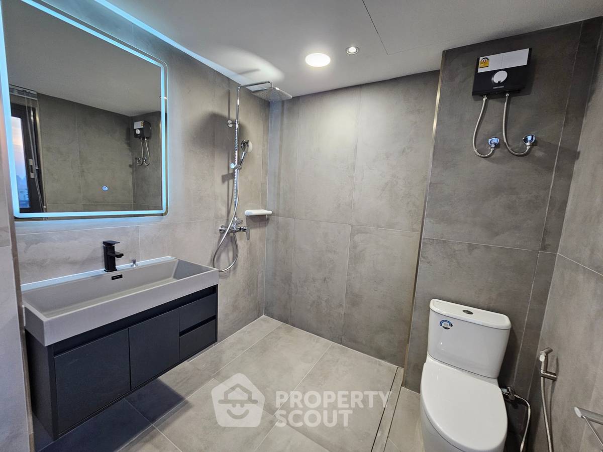 picture 38th-Floor 3-BR The Waterford Diamond Tower BTS Phrom Phong (ID 3171759) - 27/37