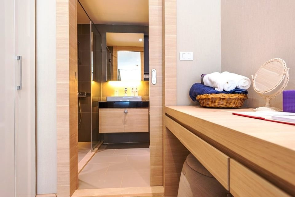 picture ðĨ Available Now! Class Silom - Book Before It's Gone! ðĨ MD-26087816 - 2/8