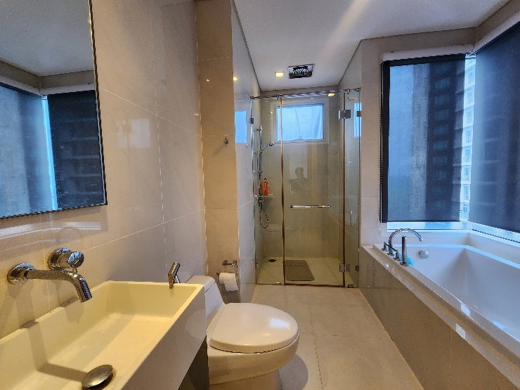 picture Urgent Sale! Luxury Beachfront Condo in Jomtien - 15/16