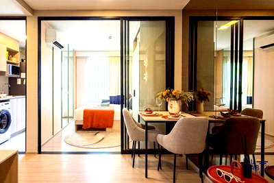 Condos for sale : 🏝️ For Sale The Base Bukit – 1 Bedroom Show Unit | Fully Furnished & Ready to Move In