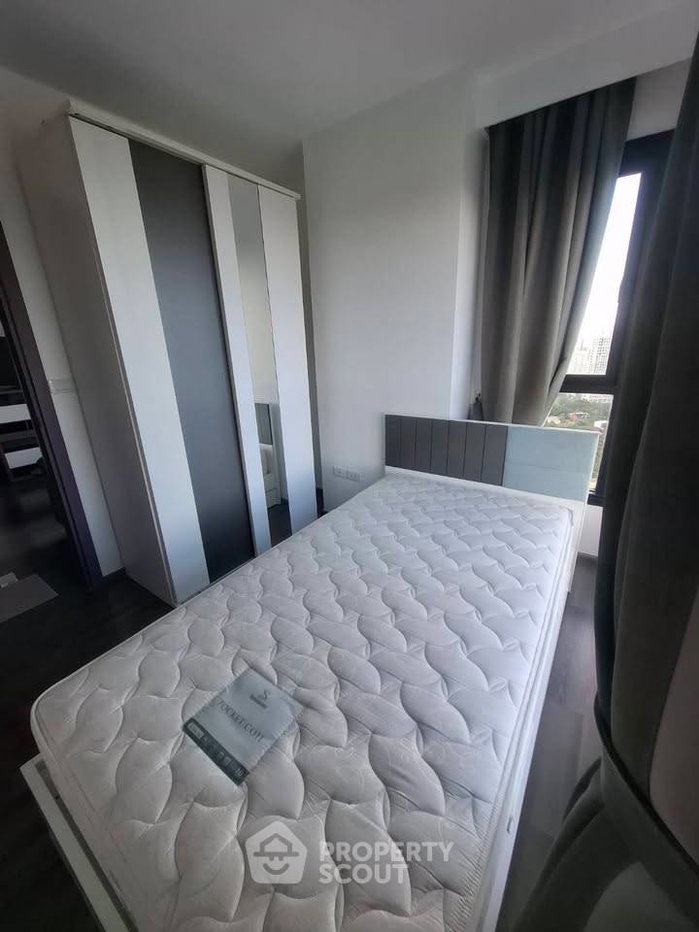 picture 20th-Floor 2-BR Condo At The Base Park West Near BTS On Nut (ID 3179969) - 12/12