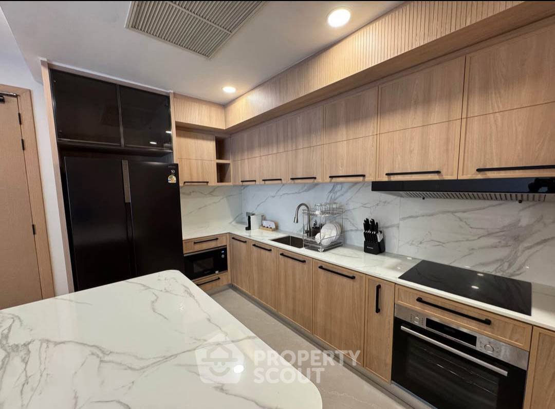 รูป คอนโดสองห้องนอน สำหรับขาย Chatrium Riverside Condominium ใกล้ BTS สะพานตากสิน (ID 3177372) - รูปที่ 7/11