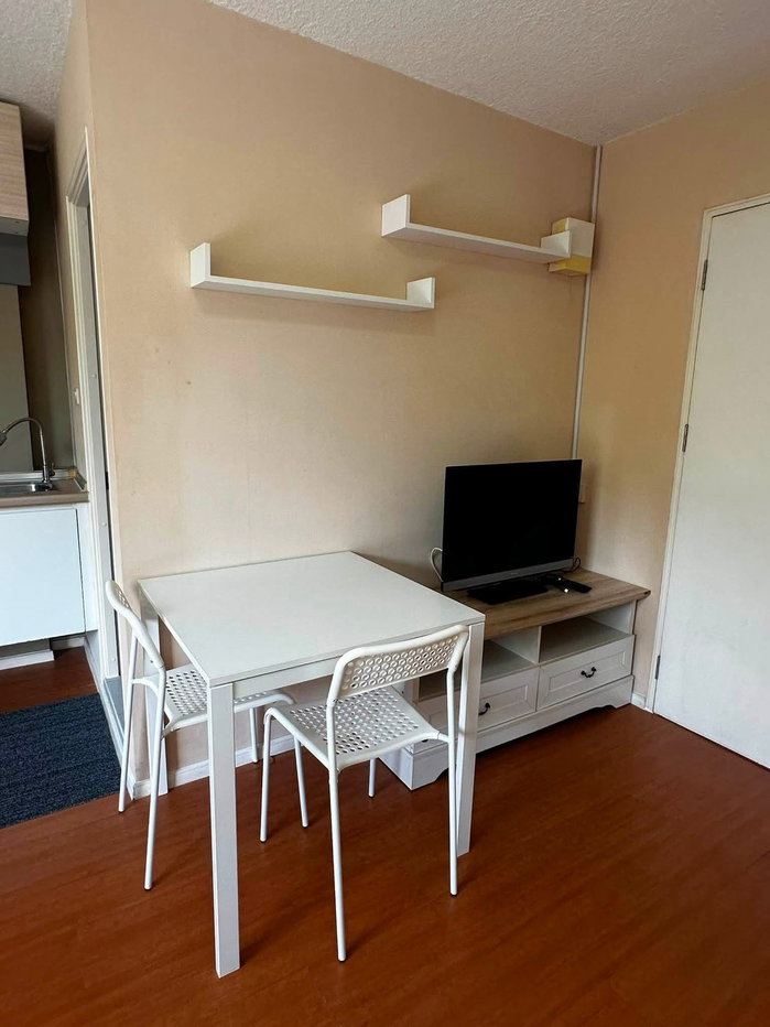 picture Lumpini Condo Town Romklao - Suvarnabhumi  - 1/6