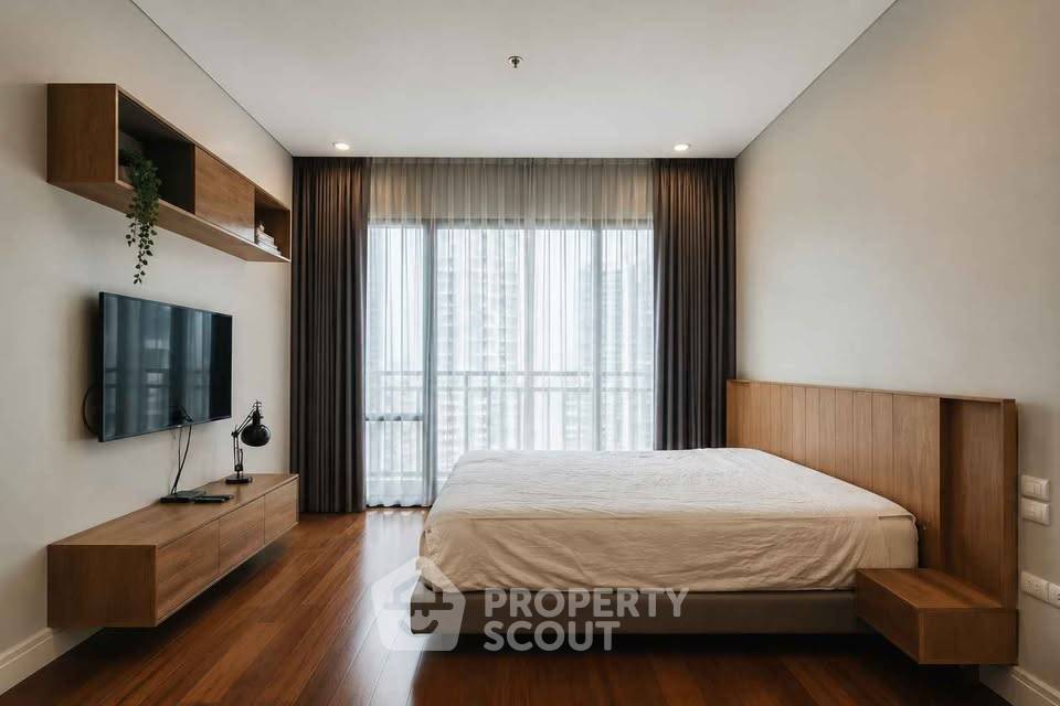 picture 3-BR 168 Sqm At Bright Sukhumvit 24 Near BTS Phrom Phong (ID 3179040) - 9/10