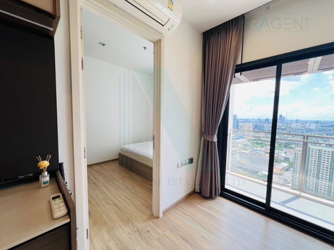 For Rent Condo THE LINE PHAHON - PRADIPAT Building 1, Floor 41,1 bed room, Room size 27.00 sqm