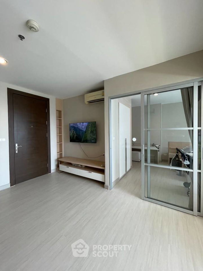 picture Great Value 1-BR At Rhythm Ratchada, 100m To MRT Ratchadaphisek (ID 3175015) - 17/18