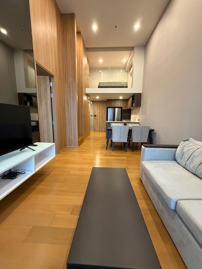 รูป Siamese Exclusive 31 ห้อง Duplex เพดานสูง บรรยากาศอบอุ่น พร้อมลิฟต์ส่วนตัวส่งตรงถึงห้อง และห้องนั่งเล่นที่กว้างขวาง  - รูปที่ 4/26