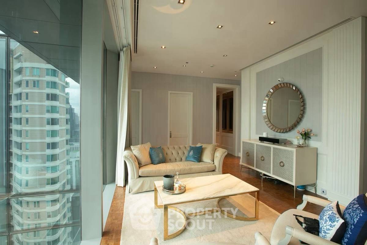รูป ชั้น 31 คอนโด 3 ห้องนอน The Ritz-Carlton Residences, Bangkok ใกล้ BTS ช่องนนทรี (ID 3177352) - รูปที่ 4/9