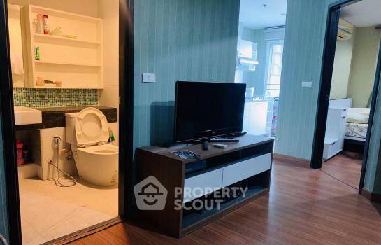 picture Great Value 18th-Floor 1-BR At Diamond Ratchada Near MRT Huai Khwang (ID 696757) - 2/8