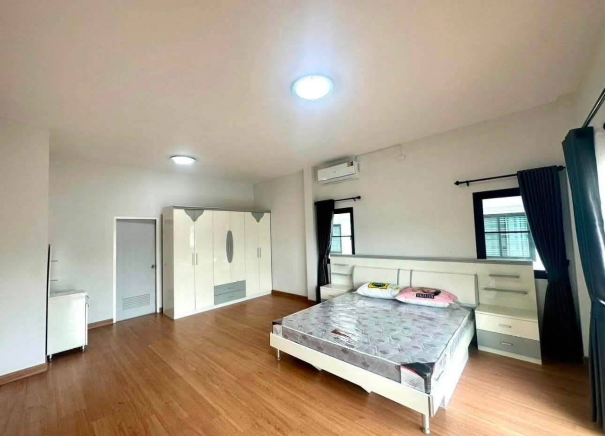 รูป ให้เช่าบ้านเดี่ยว 2 ชั้น ในหมู่บ้านใจแก้วเอราวัณ 28 อำเภอสารภี-เชียงใหม่ ใกล้โรงเรียนวารี (R1428) T.0946511456 - รูปที่ 5/8