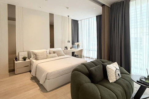 For Sale !!  Ashton Silom, 1 bed, 1 bath, big size, high floor 11++, Corner room, Modern style !! Code C20260800001 furnished, Special Deal!!📣📣