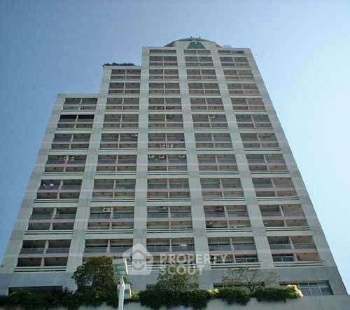 picture 3-BR Modern Home Tower Condominium Near MRT Wat Mangkon (ID 3179263) - 1/19