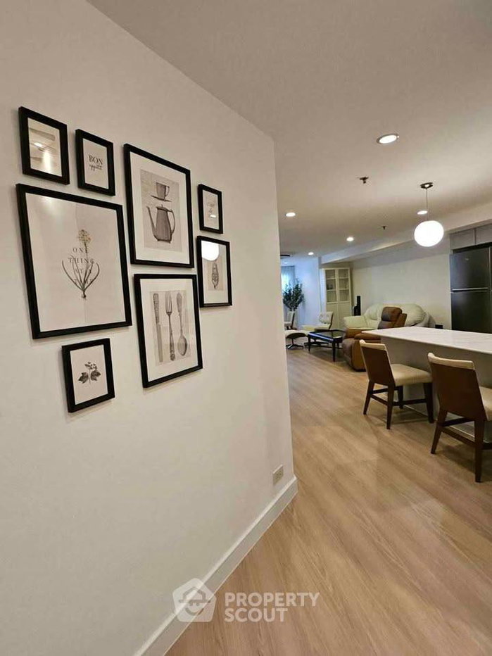 รูป คอนโด 2 ห้องนอน 98 ตร.ม. Crystal Garden Condominium ขาย ใกล้ BTS Nana (ID 3179199) - รูปที่ 2/15