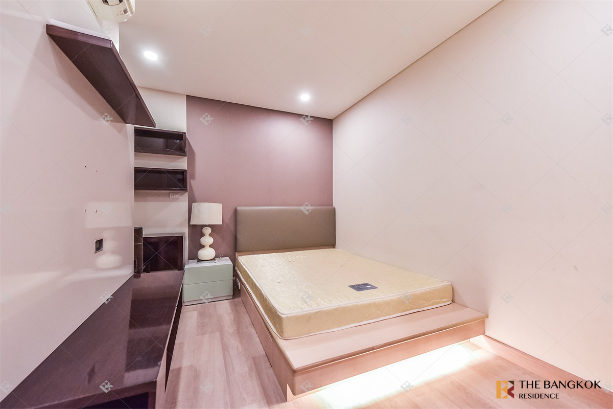 picture The Address Pathumwan near BTS Ratchathewi Rare Unit, Good Price - 5/10