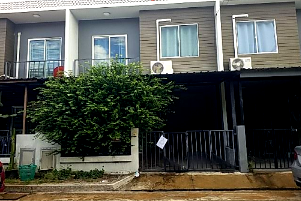Townhouses for sale Khlong Sam Wa : TOWN HOUSE 17.6 Sq.w. Khlong Sam Wa Bangkok for 2.6M