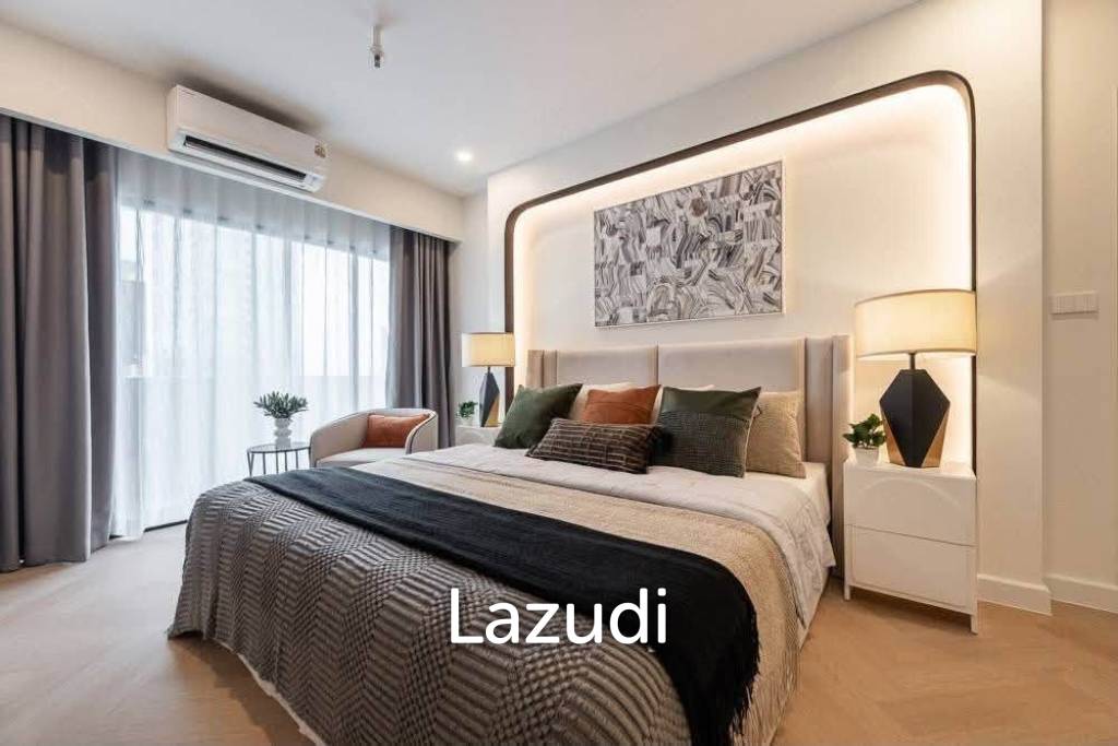 รูป 165 sqm modern condo on 15th floor in Khlong Tan Nuea, Fifty Fifth Tower - รูปที่ 37/38