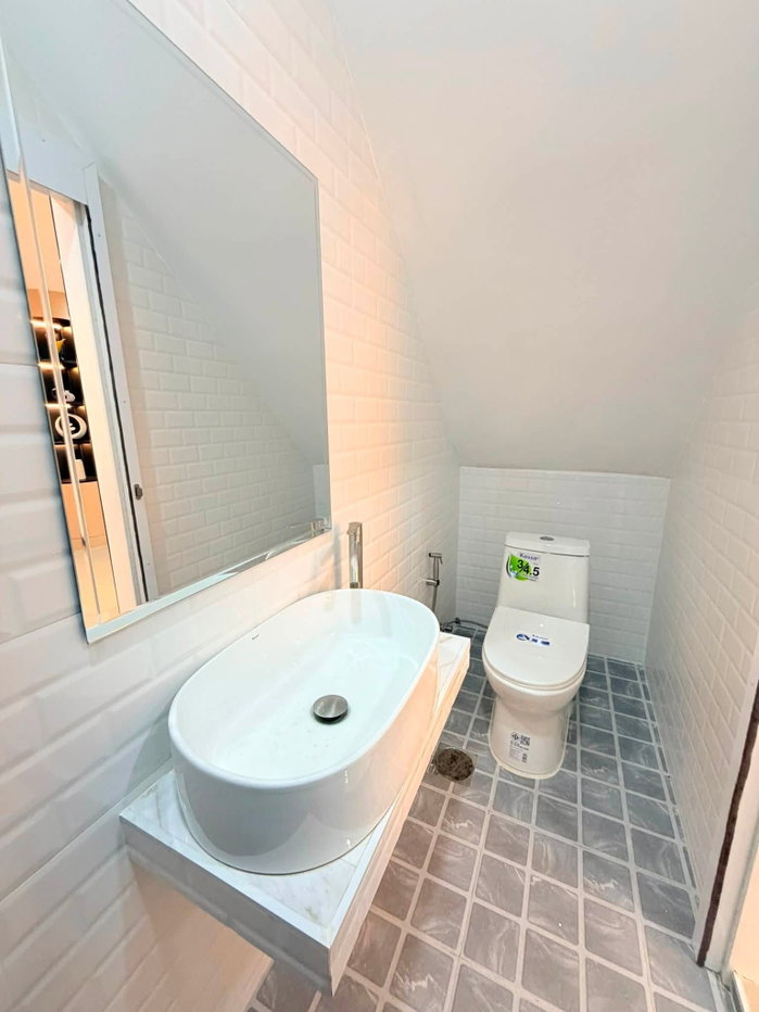 picture Modern Townhouse for Sale Jomtien Pattaya - 28/28