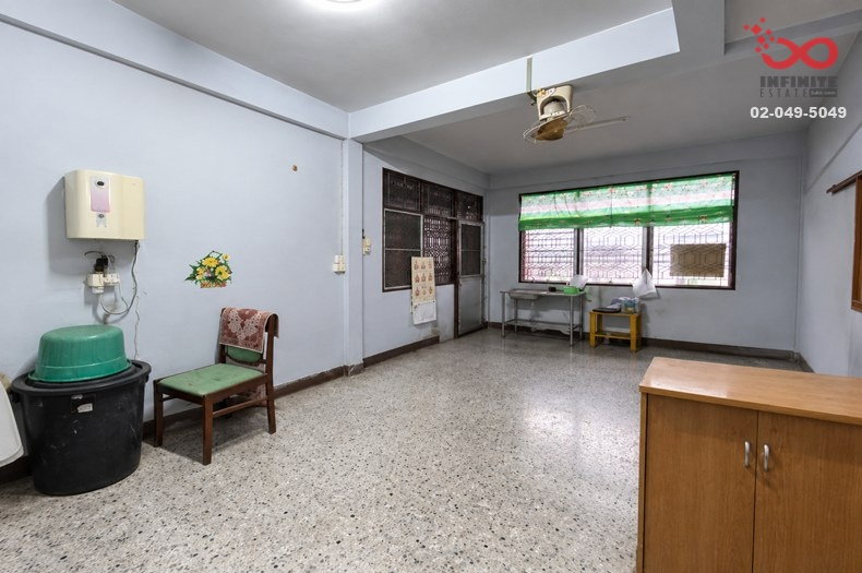 รูป ขายบ้านเดี่ยว 72 ตร.ว. หมู่บ้าน ต.รวมโชค โชคชัย 4 ซอย 56 ลาดพร้าว ใกล้รถไฟฟ้าสายสีเหลือง สถานีโชคชัย 4 - รูปที่ 9/10