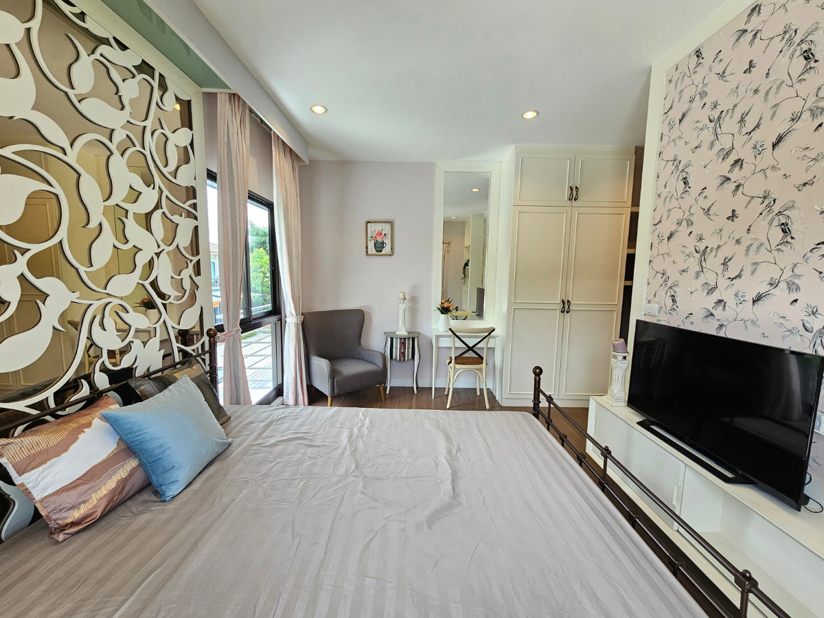 รูป 🏡✨ ให้เช่าบ้านเดี่ยวหรู 2 ชั้น | บ้านลุมพินี สวนหลวง ร.9 บ้านรีโนเวทใหม่ทั้งหลัง Fully Furnished พร้อมอยู่ บรรยากาศสงบ ใกล้โรงเรียนนานาชาติ - รูปที่ 7/16