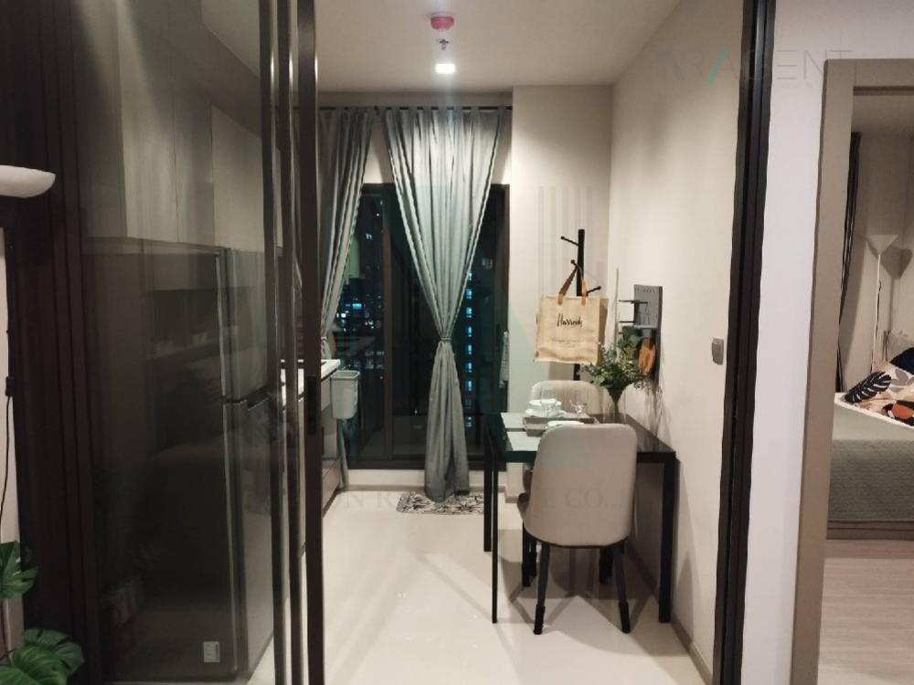 รูป 🚩 ให้เช่าคอนโด ไลฟ์ อโศก-พระราม 9 อาคาร B ชั้น 23 1 ห้องนอน ขนาด 32.00 ตรม ใกล้ ตลาดอยู่เจริญ - รูปที่ 1/8