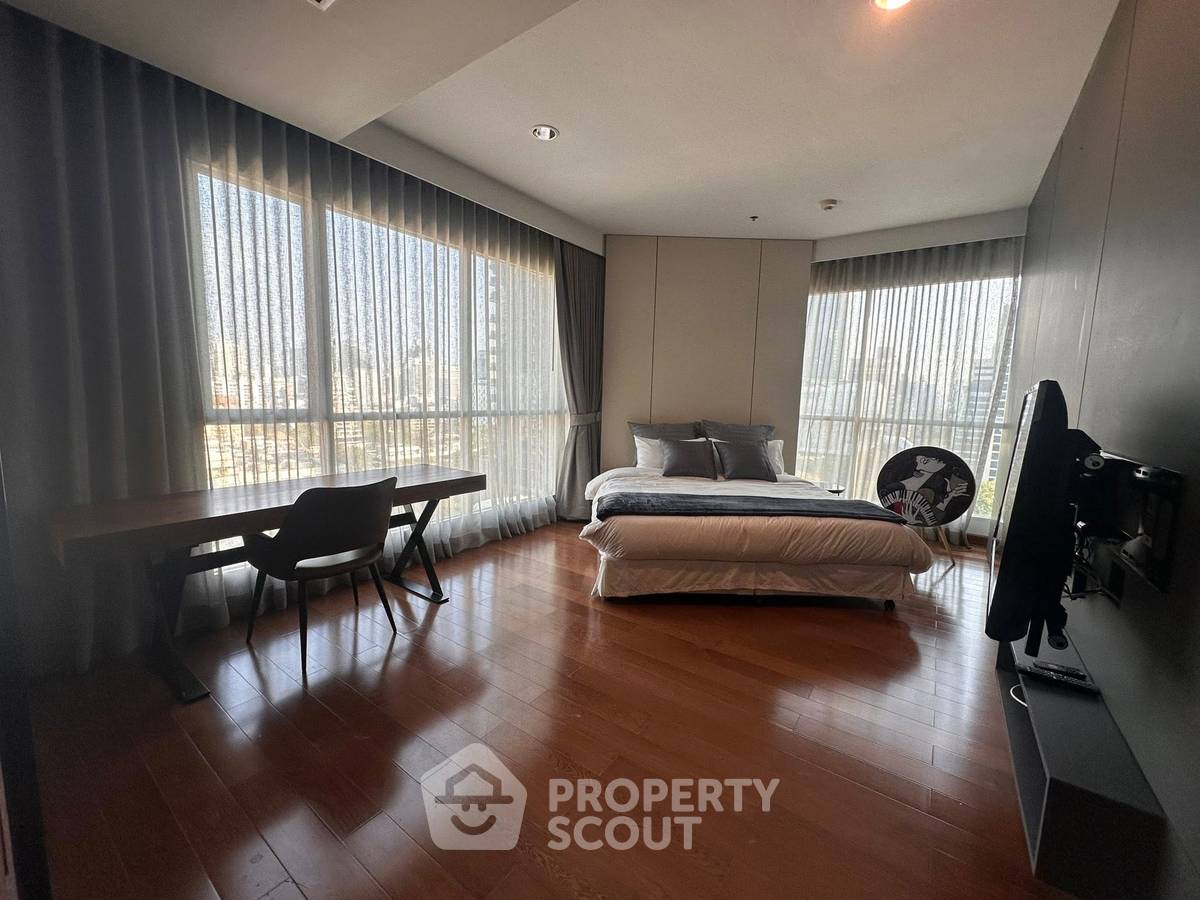 รูป คอนโดสองห้องนอน The Address Chidlom ใกล้ BTS ชิดลม (ID 2679666) - รูปที่ 3/4