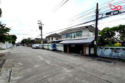 บ้านเดี่ยว ลาดพร้าวตอนกลาง โชคชัย 4 ลาดพร้าว 71 นาคนิวาส : ขายบ้านเดี่ยว 72 ตร.ว. หมู่บ้าน ต.รวมโชค โชคชัย 4 ซอย 56 ลาดพร้าว ใกล้รถไฟฟ้าสายสีเหลือง สถานีโชคชัย 4