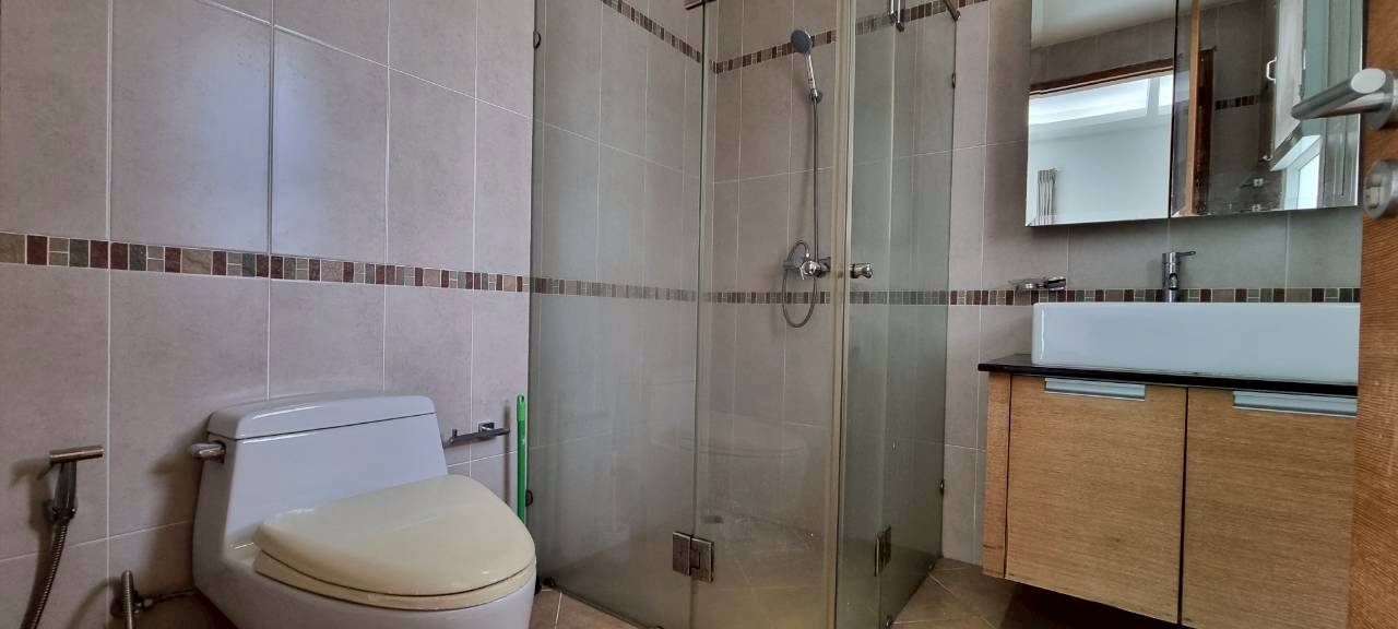 รูป Luxury 5-Bedroom Pool Villa for Rent in East Pattaya - รูปที่ 15/17