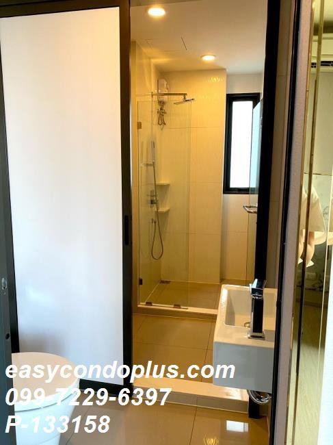 picture 🏷️ P-133158 | Rhythm Asoke : 2 Bedrooms Great Value Unit Near MRT Phra Ram 9 24,000 THB | Line ID: @easycondoplus | 099-229-6397 - 11/13