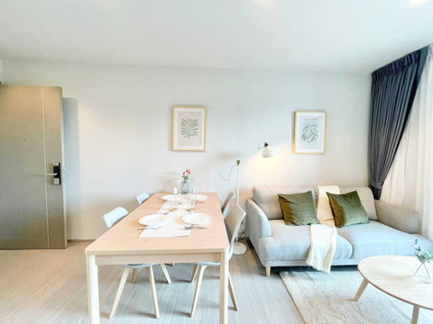 For Rent Life Asoke Rama 9, 2 Bedroom, 46.5 sqm, 40th floor, ready to move, Line: rebecca.w77