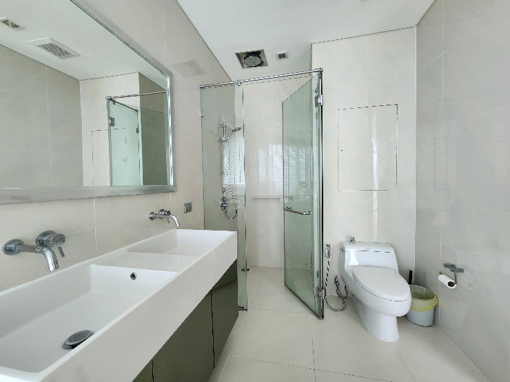 picture Reflection Jomtien – A high-end beachfront condo with breathtaking ocean views
- 3/24